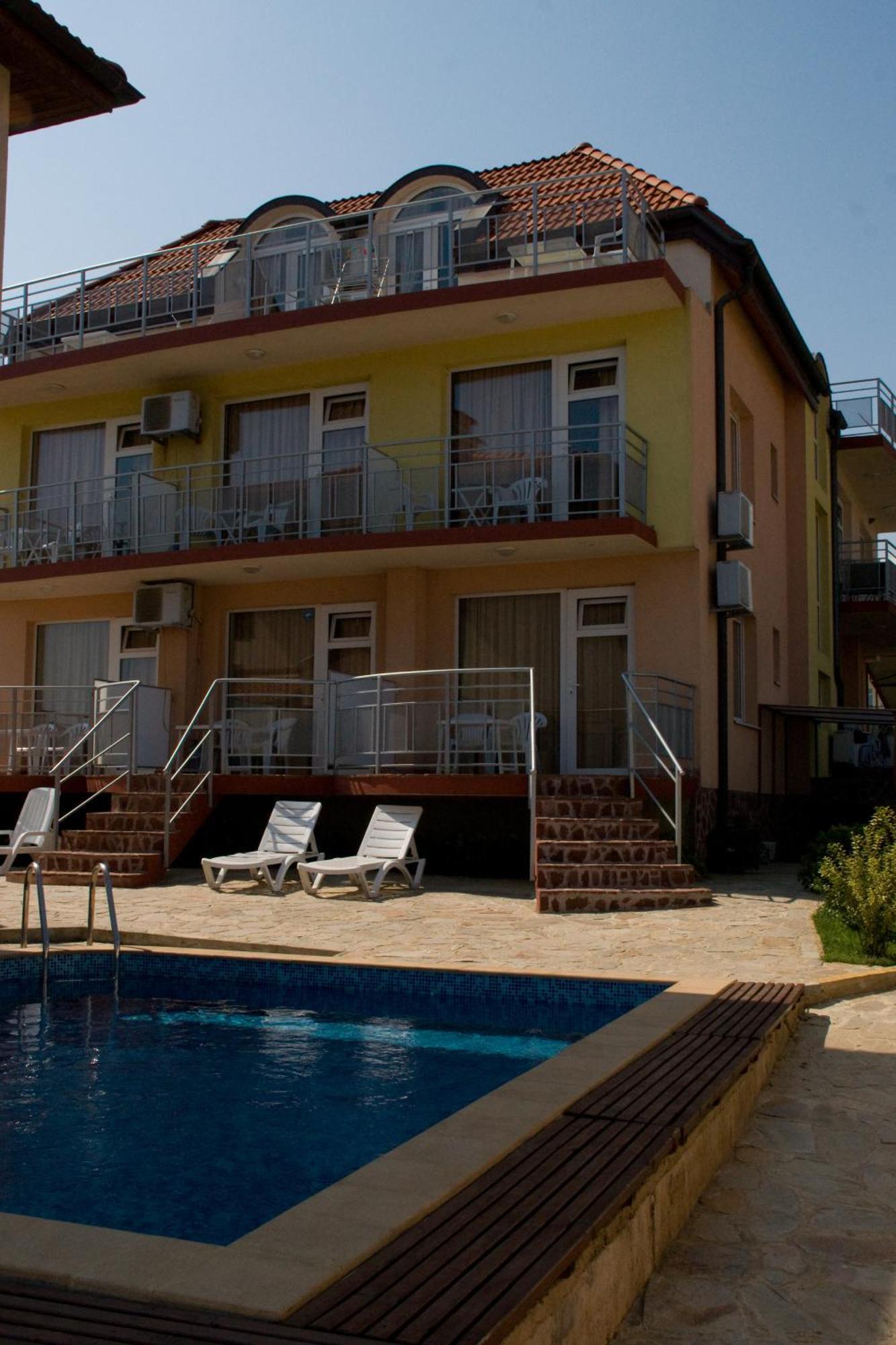 Barex Family Hotel Sozopol Extérieur photo