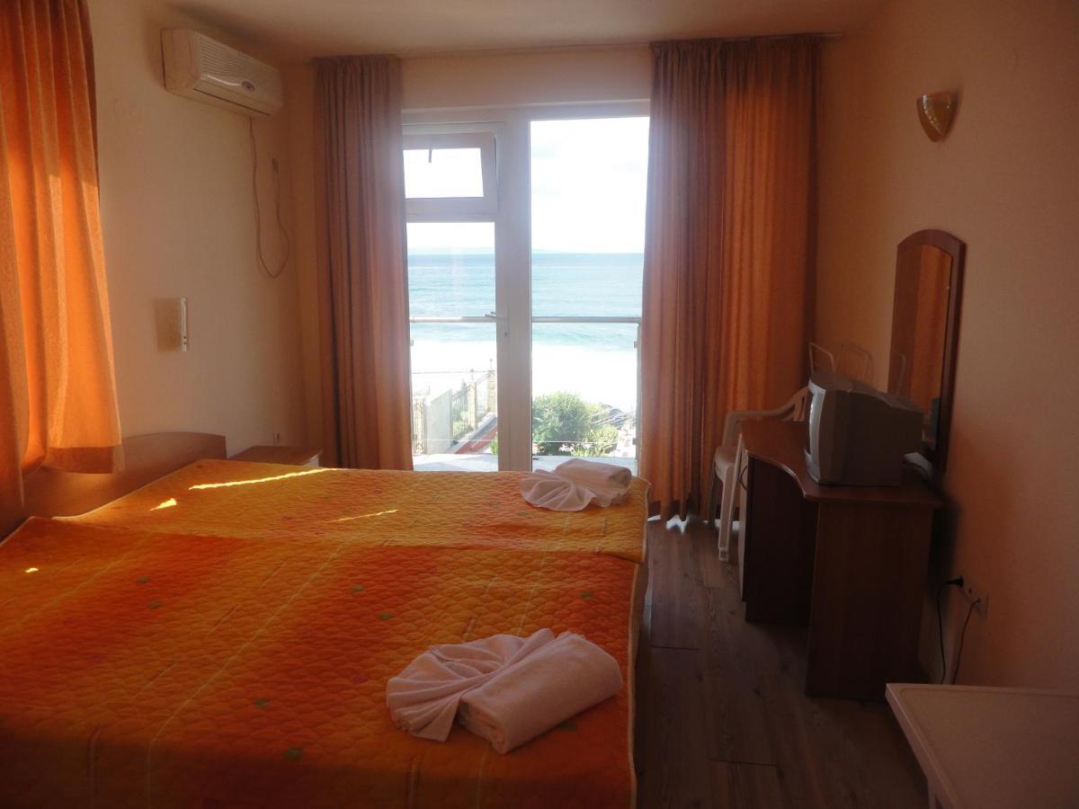 Barex Family Hotel Sozopol Extérieur photo